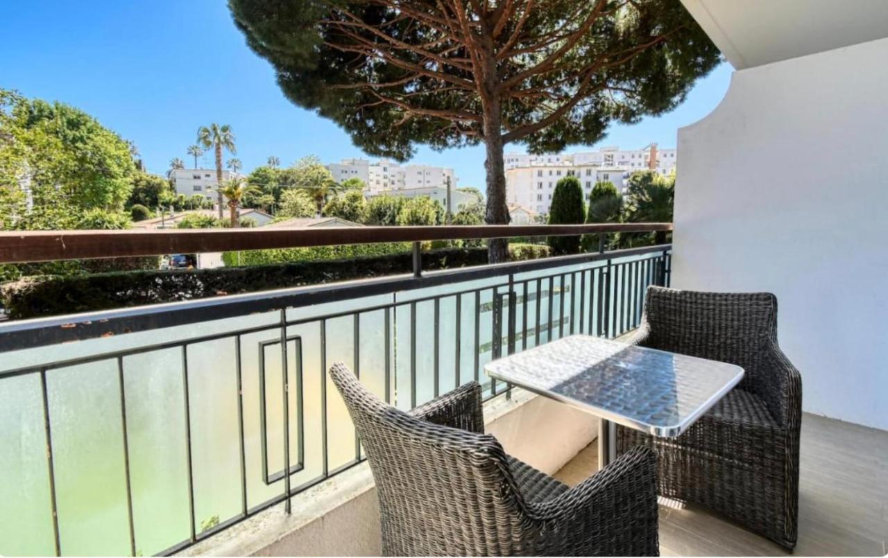 Superbe Studio Lumineux Sur Cannes Avec Terrasse ! A Quelques Minutes De La Celebre Rue D'Antibes ! المظهر الخارجي الصورة