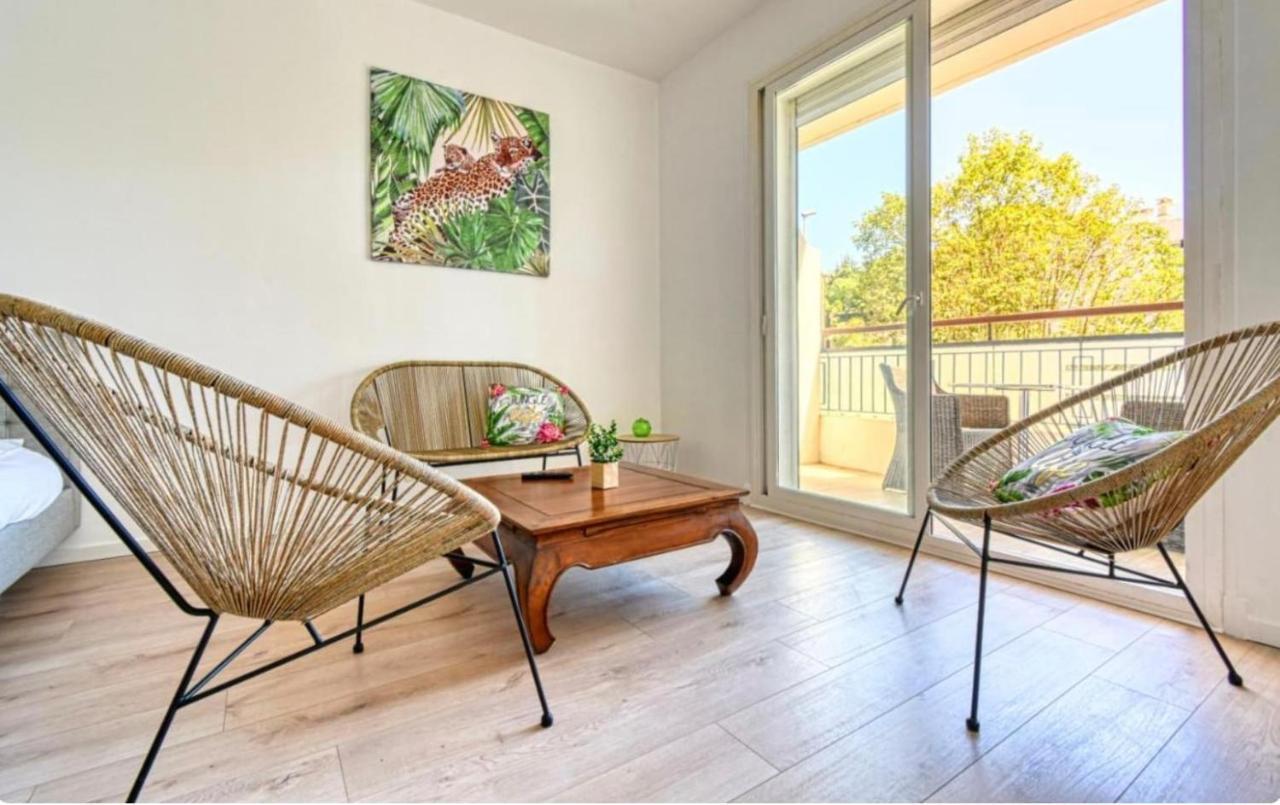 Superbe Studio Lumineux Sur Cannes Avec Terrasse ! A Quelques Minutes De La Celebre Rue D'Antibes ! المظهر الخارجي الصورة