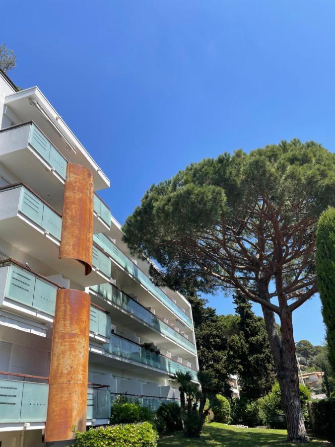 Superbe Studio Lumineux Sur Cannes Avec Terrasse ! A Quelques Minutes De La Celebre Rue D'Antibes ! المظهر الخارجي الصورة