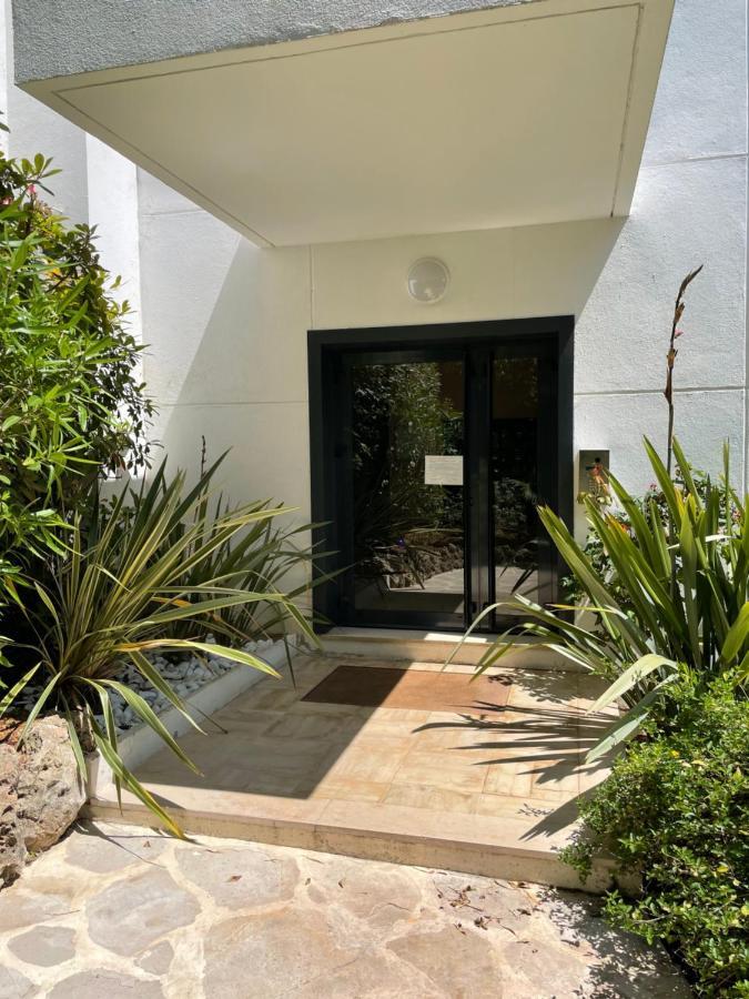 Superbe Studio Lumineux Sur Cannes Avec Terrasse ! A Quelques Minutes De La Celebre Rue D'Antibes ! المظهر الخارجي الصورة